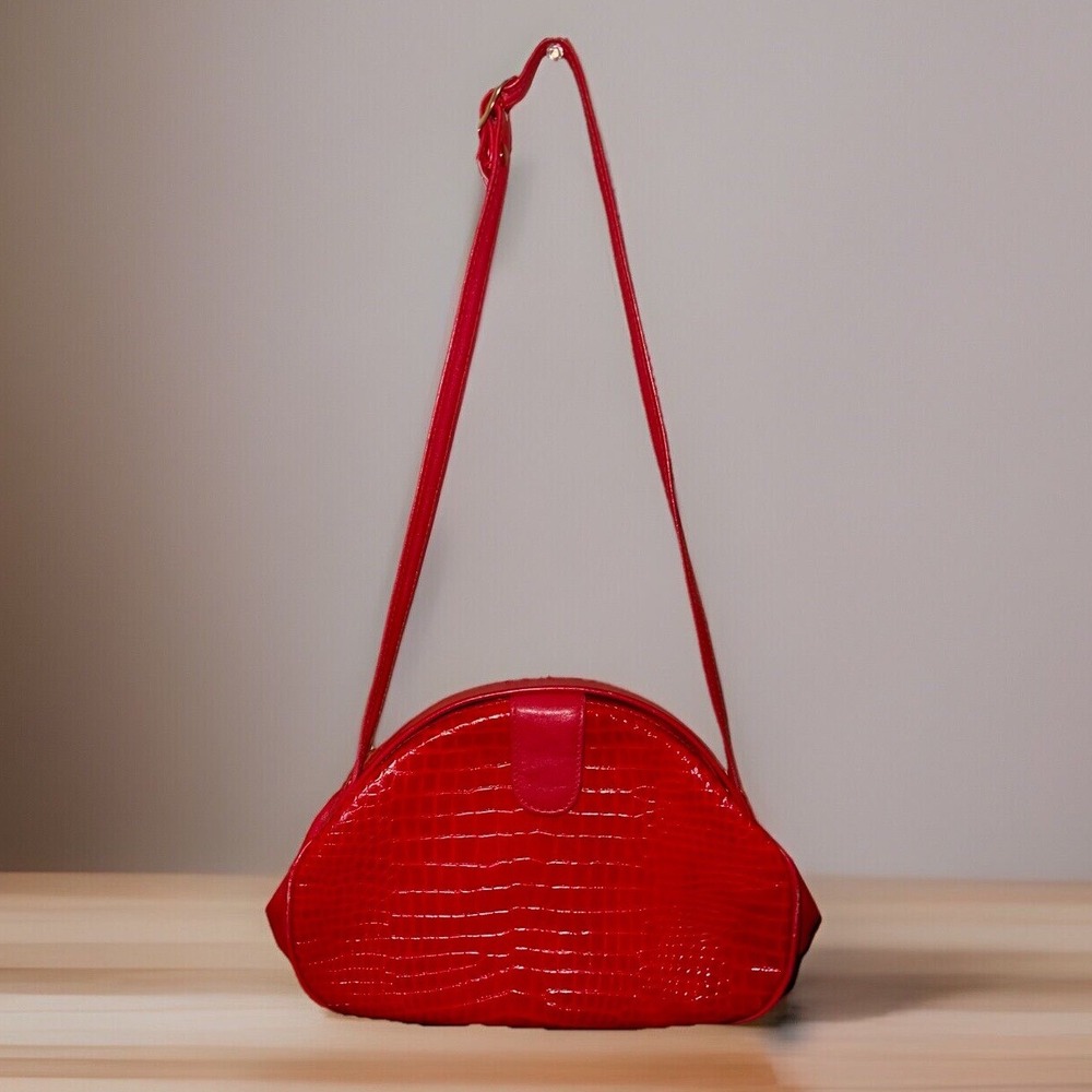 Austin Designs Red Leather Vintage Purse Old Money Bag Clamshell Glam Crossbody
